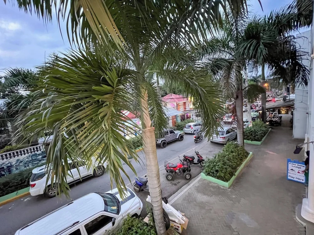 Plaza Achim 7, Luxury Apt 250m From Sosua Beach!