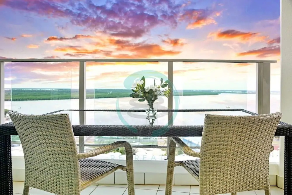 The Lava Lounge Panoramic Rooftop Holiday Retreat