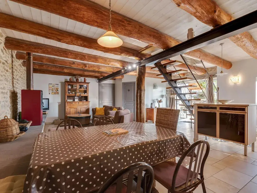 Holiday Home Saint-Beauzire near Pauillac Castle