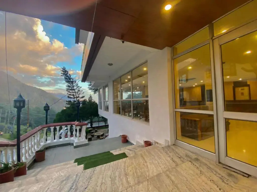 Anupam Resort By DLS Hotels