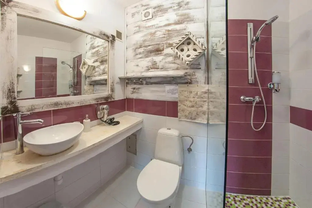 Chata w Bieszczadzie SPA apartamenty i domki z basenem Bieszczady