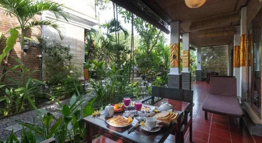 Tropical Bali Hotel