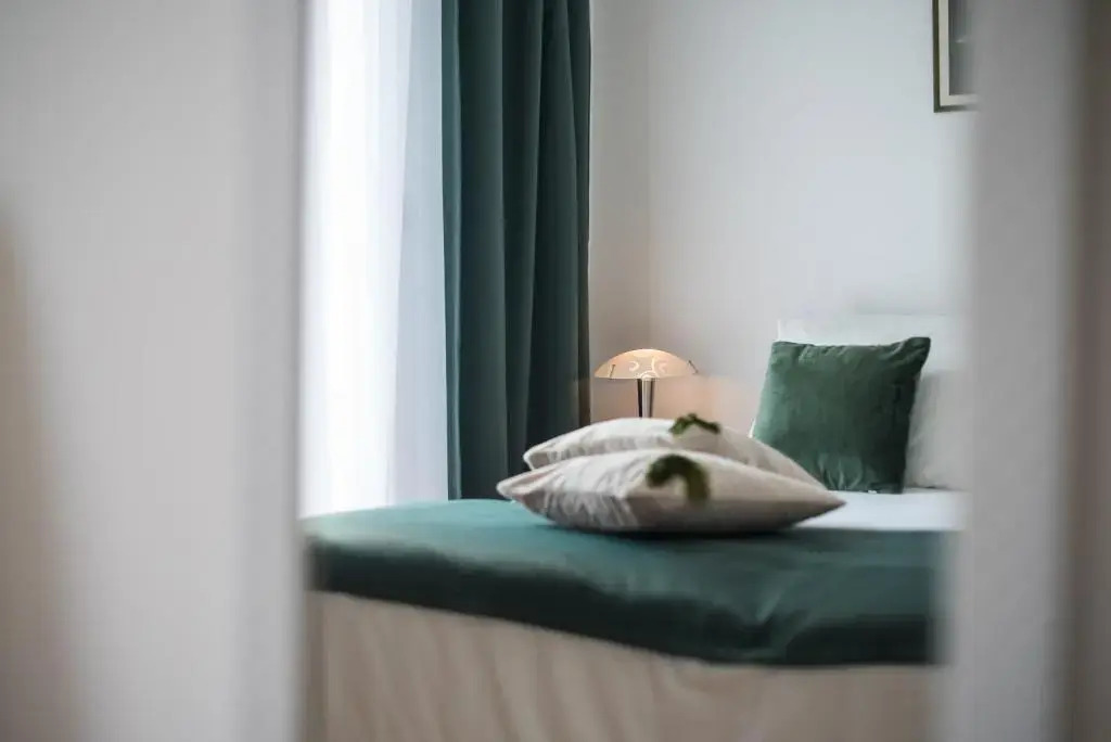Rooms Lana