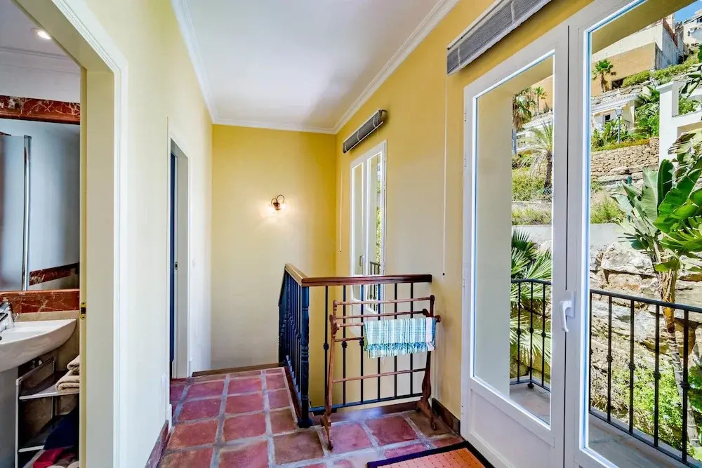 SBCC 2 bedroom villa with breathtaking views Roomservice