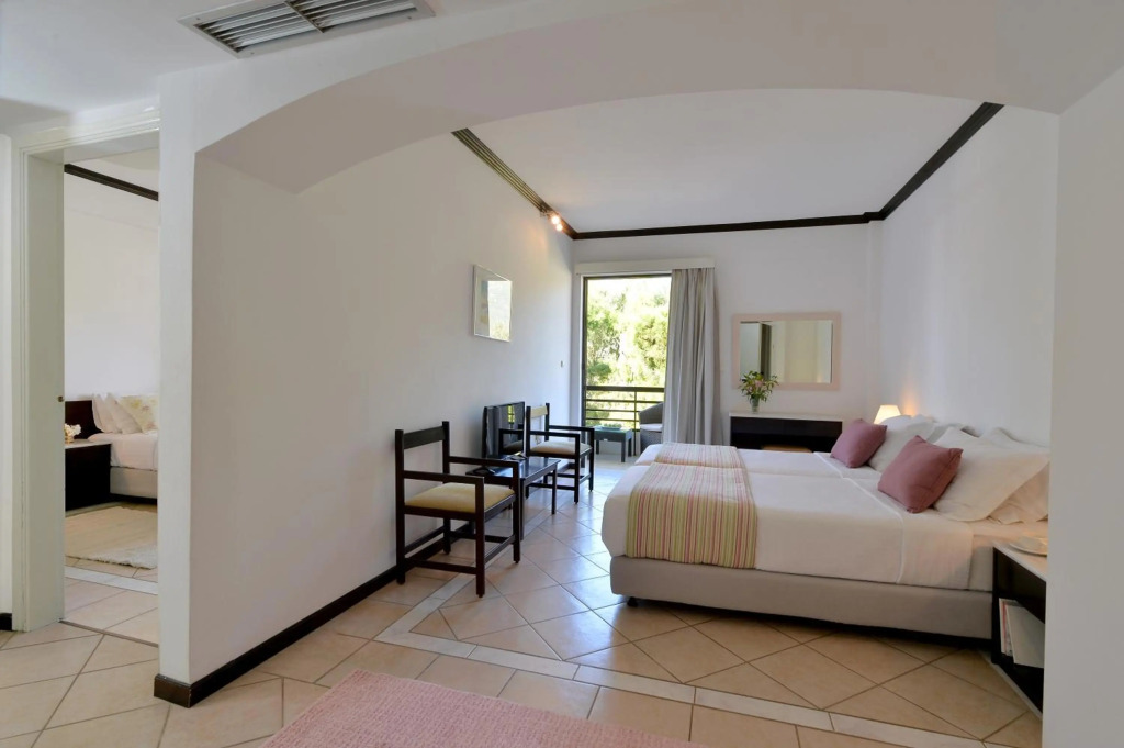 Limira Mare Hotel