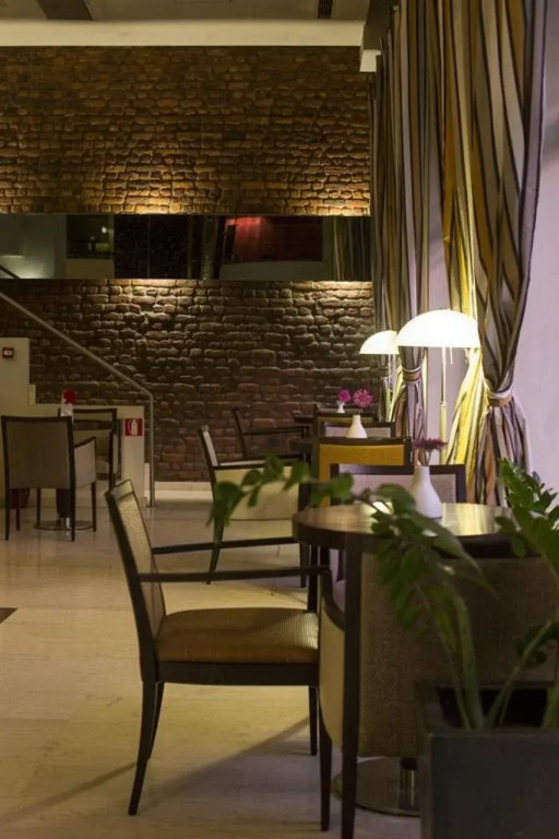Davitel - Tobacco Hotel