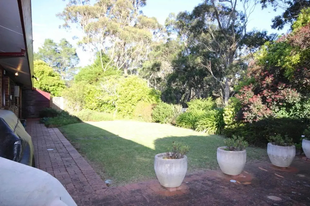 Rosella Retreat