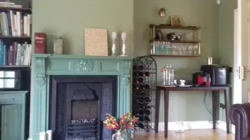 Fiuise Bed  Breakfast