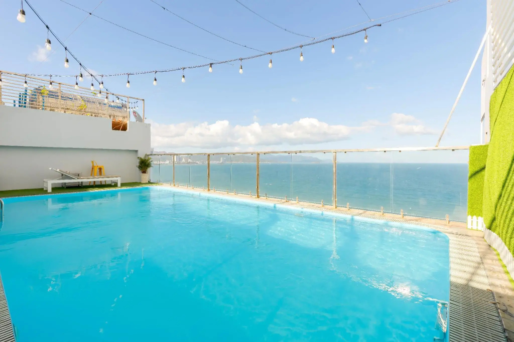 Paris Luxury Hotel & Apartment Nha Trang