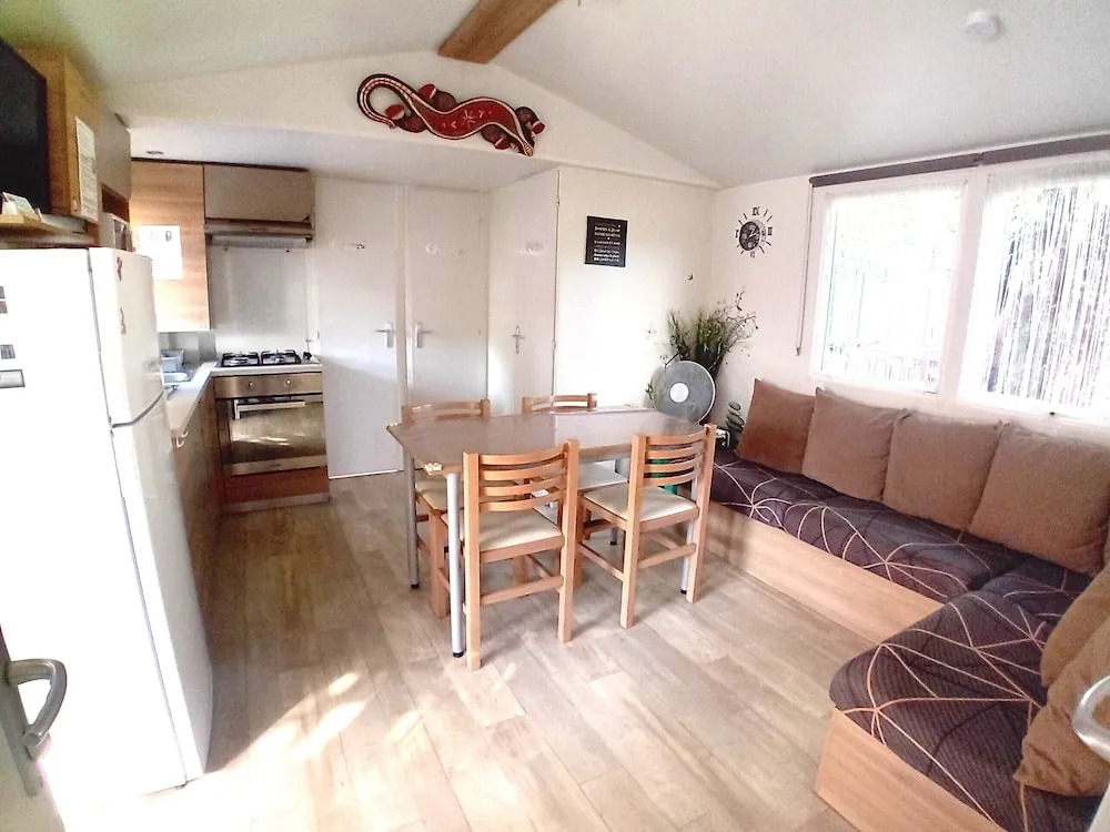 Mobil home proche du paradis des plages