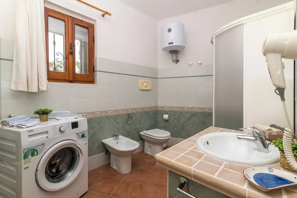Appartamento Est With Shared Pool