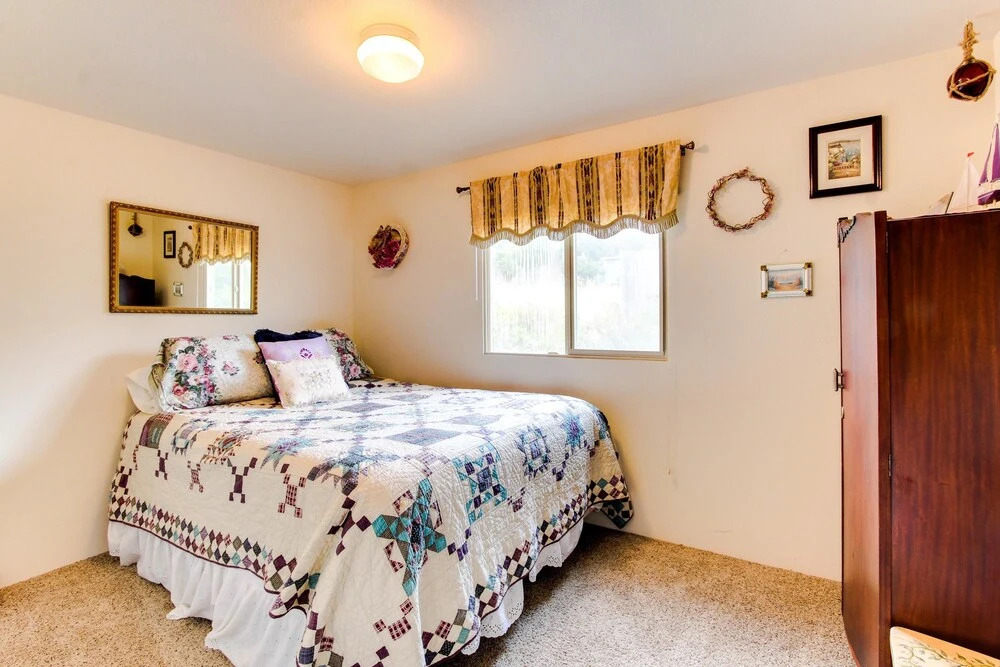 Logan s Sea Cabin