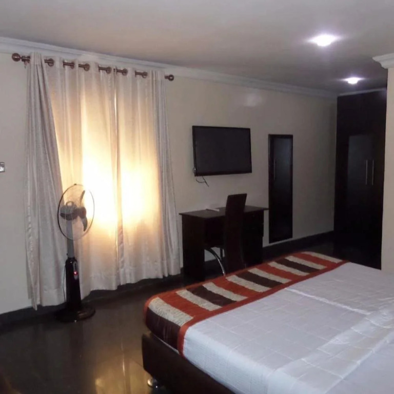 Foramot Suite