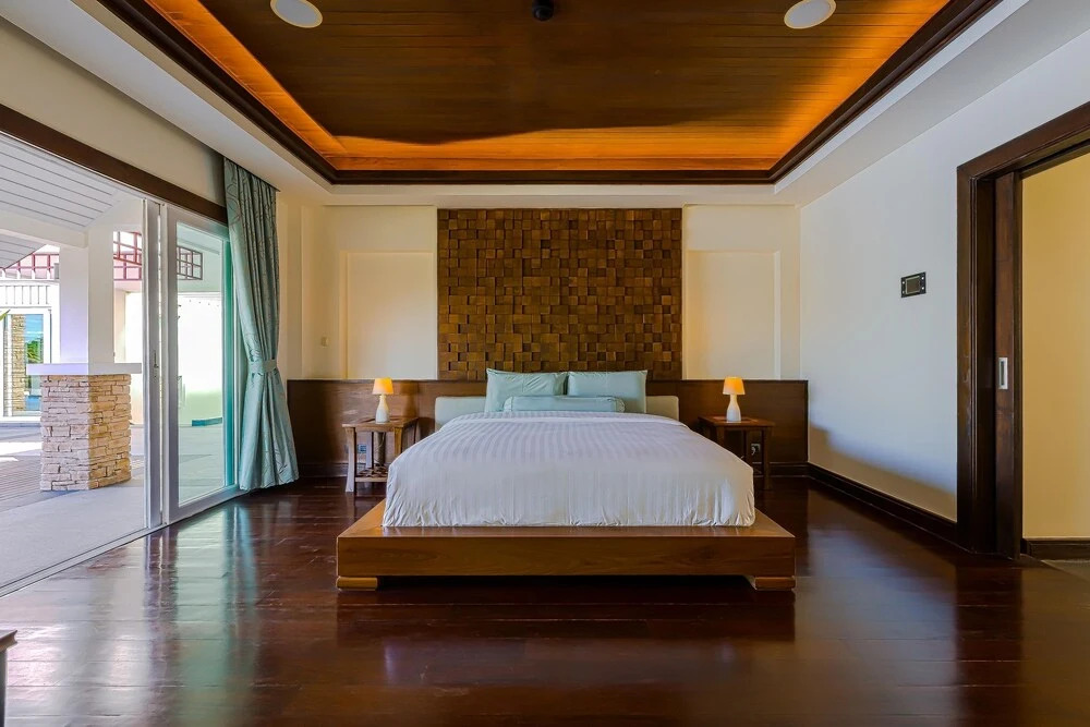 Luxury Mansion 6 BR on Golf Course JB