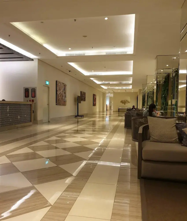 Cosmy Tanglin Apartment