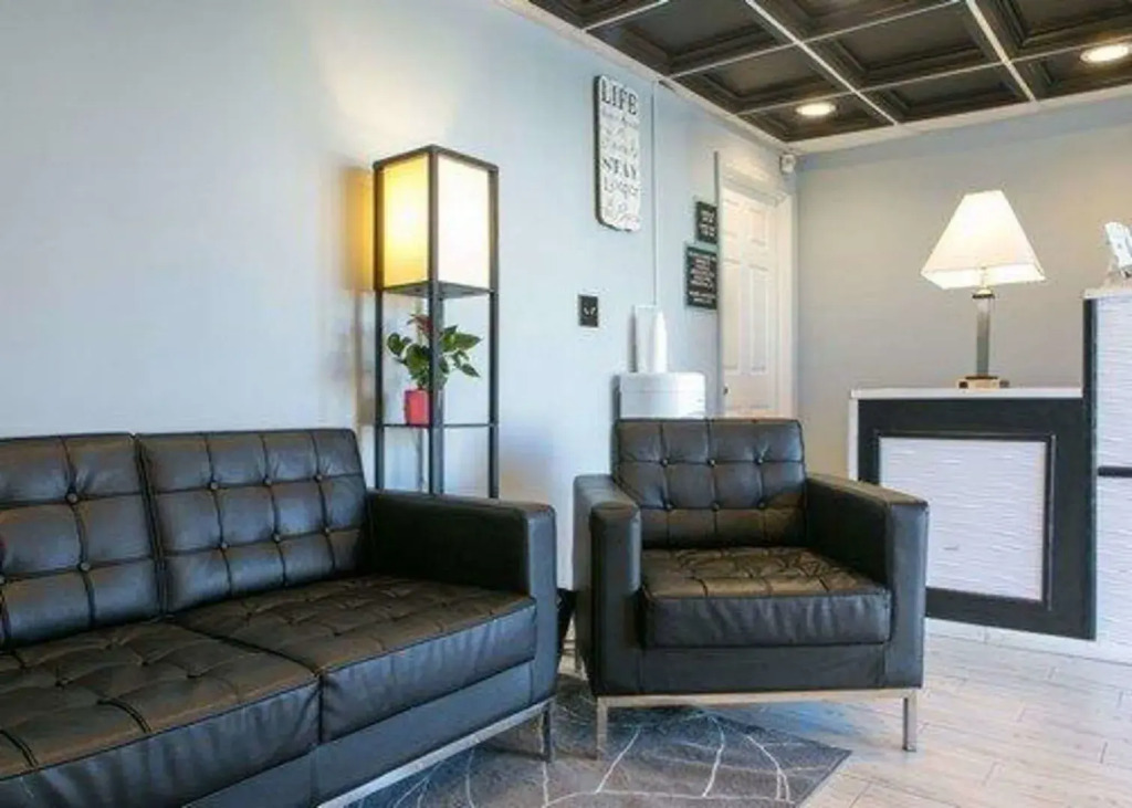Hammock Inn & Suites - Jersey Shore