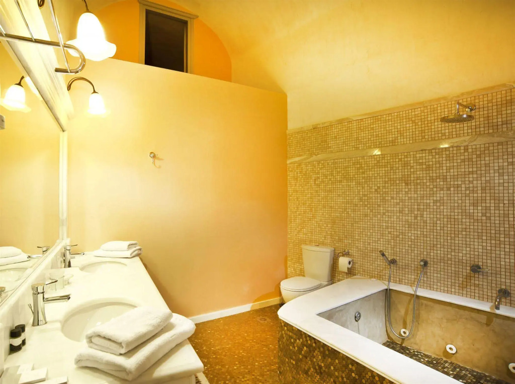Markezinis Suites
