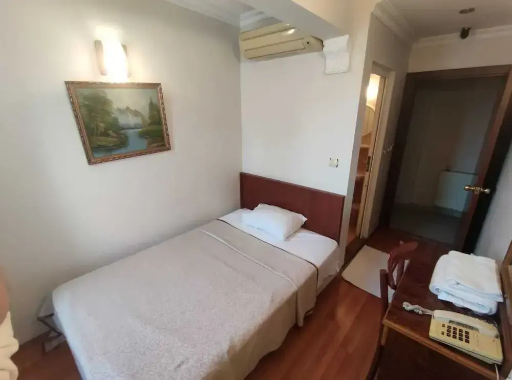 Hotel Nayla