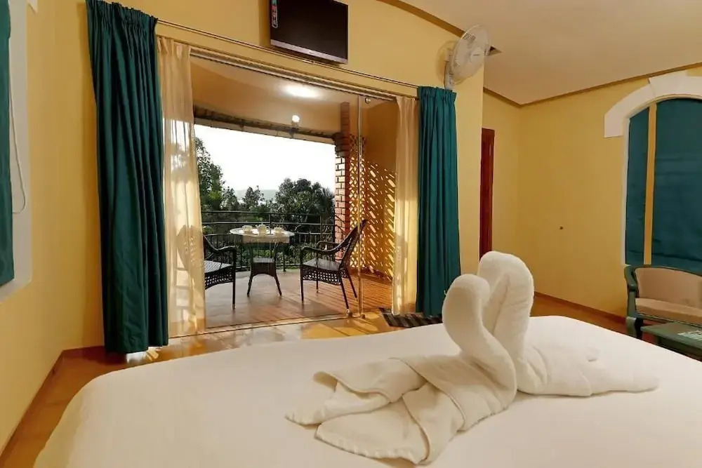 Vista Del Lago - Lakeview Homestay