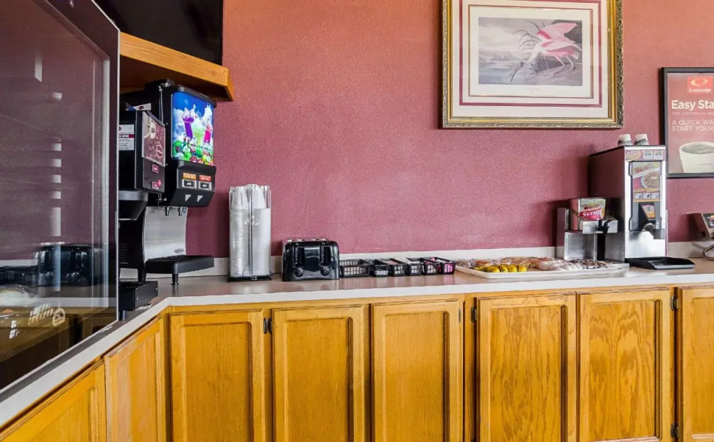 Econo Lodge Wakeeney