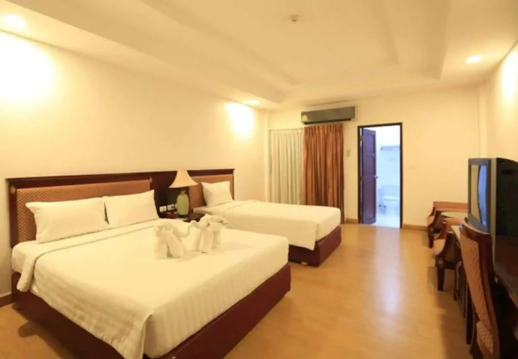 Pattaya Hiso Hotel