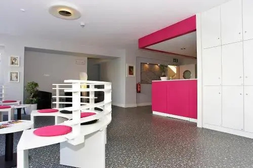 Apartmenthouse Berlin - Am Görlitzer Park