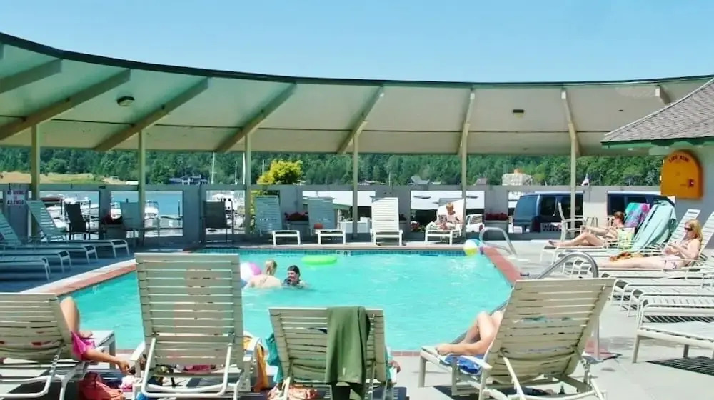 Lopez Islander Resort