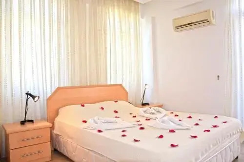 Violet 1 Apartment