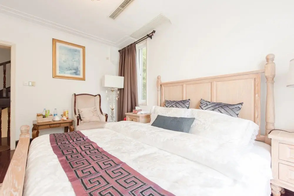 Selected Villa Inn (Hongqiao Railway Station)
