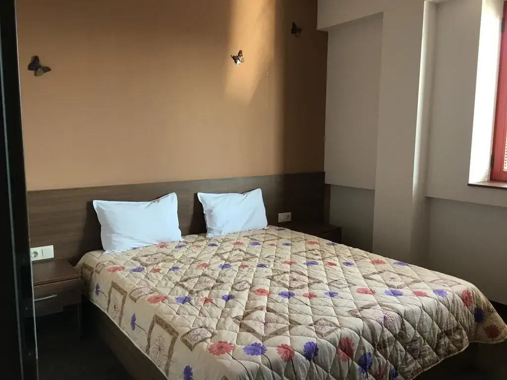 Hotel Iris