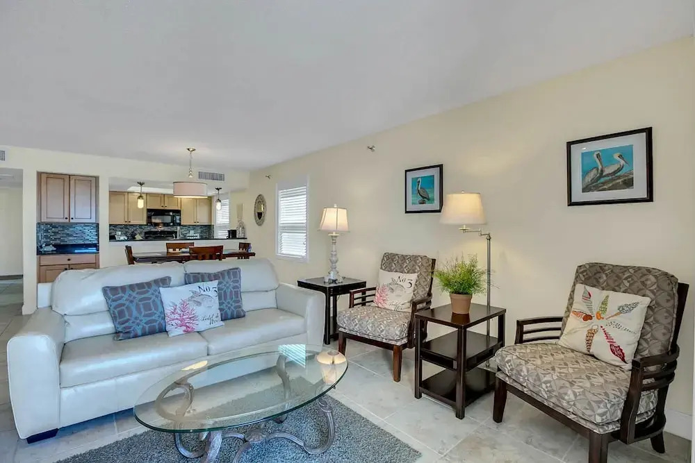 19930 Gulf Blvd Townhouse Unit 4A 2 Bedrooms 2.5 Bathrooms Townhouse