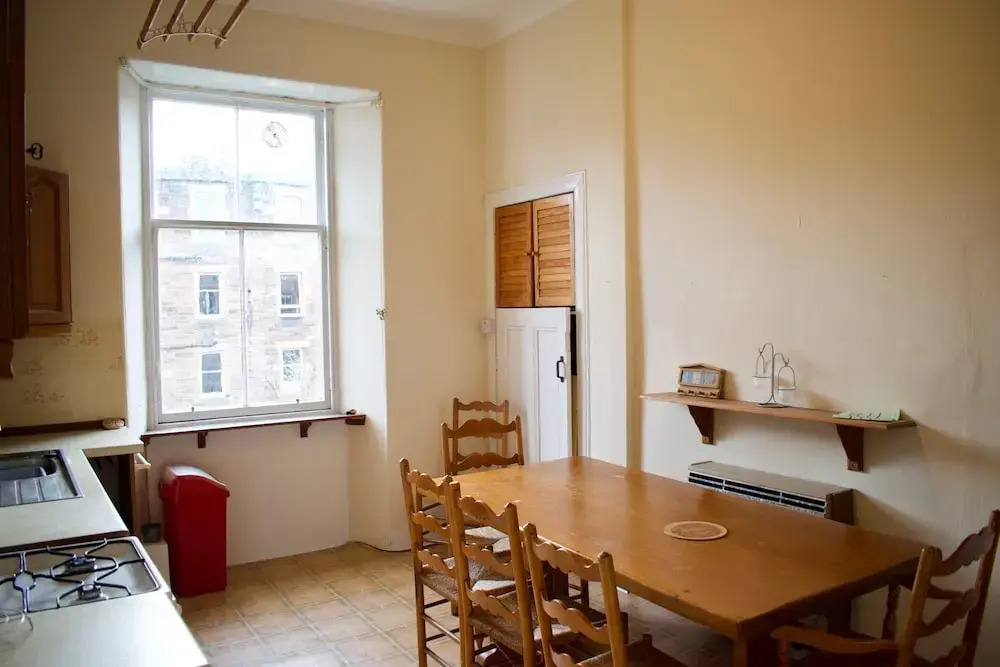 Traditional 2 Bedroom Apartment
