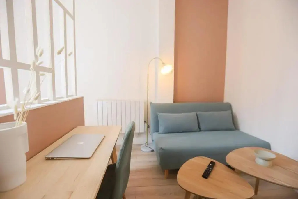 Appart' Hôtel Pink Cosy 5min RER Proche Paris