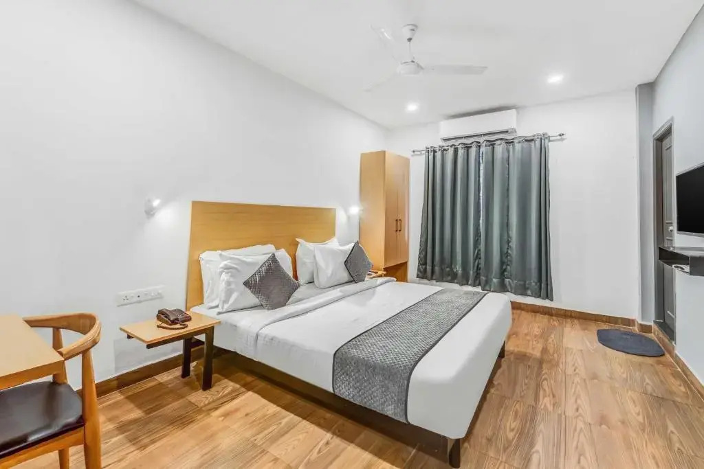 Rohaan Inn - UPAR Hotels Ashok Nagar