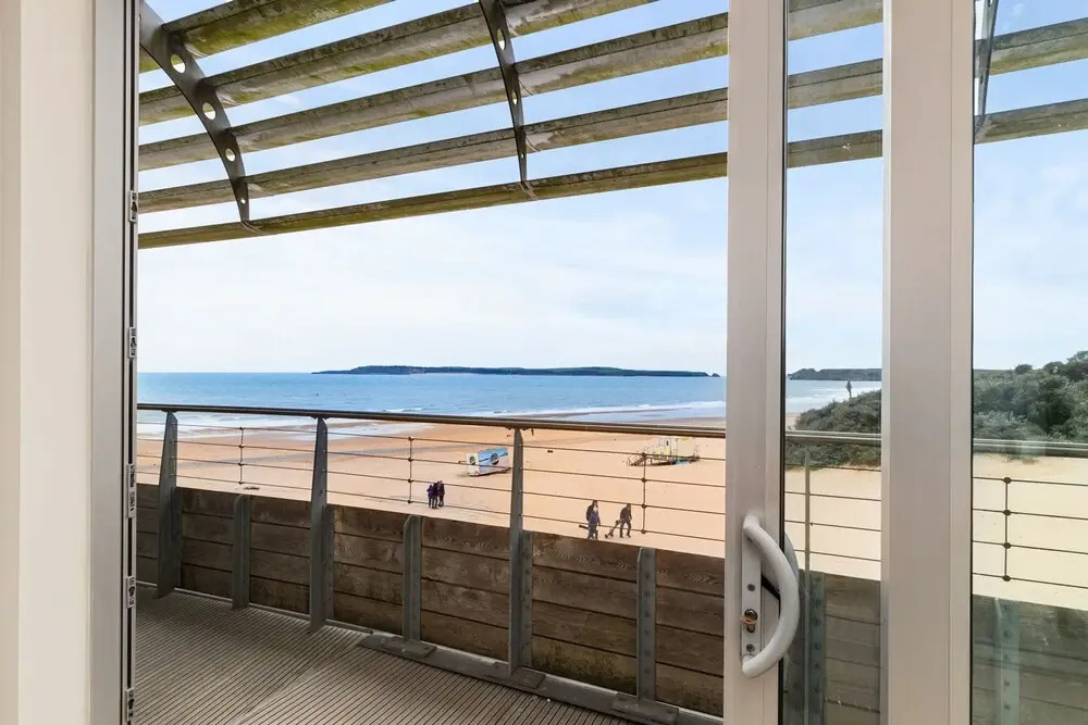 Sea Breeze - Spectacular Sea Views