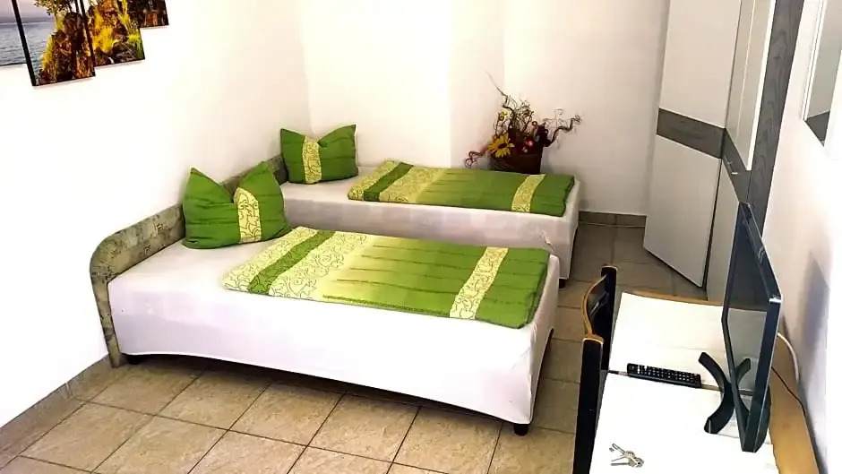 Hostel Maros