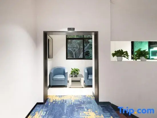 Jiyun Hotel (Quanzhou Jinjiang International Airport Wudianshi Traditional Blocks)