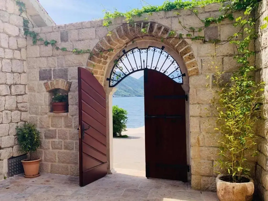 Stone House 264 Beachfront Villa with Private Beach