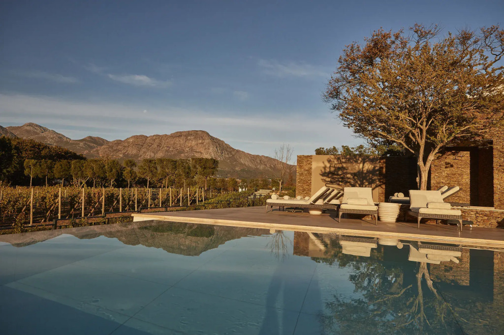 Leeu Estates