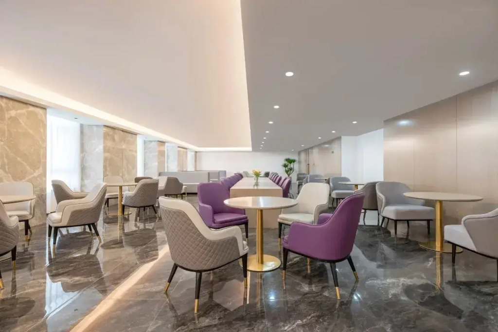 Lavande Hotel (Jinan Shiji Avenue Aotelaisi)