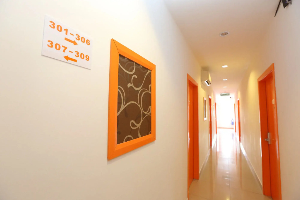 1 Hotel Taman Connaught