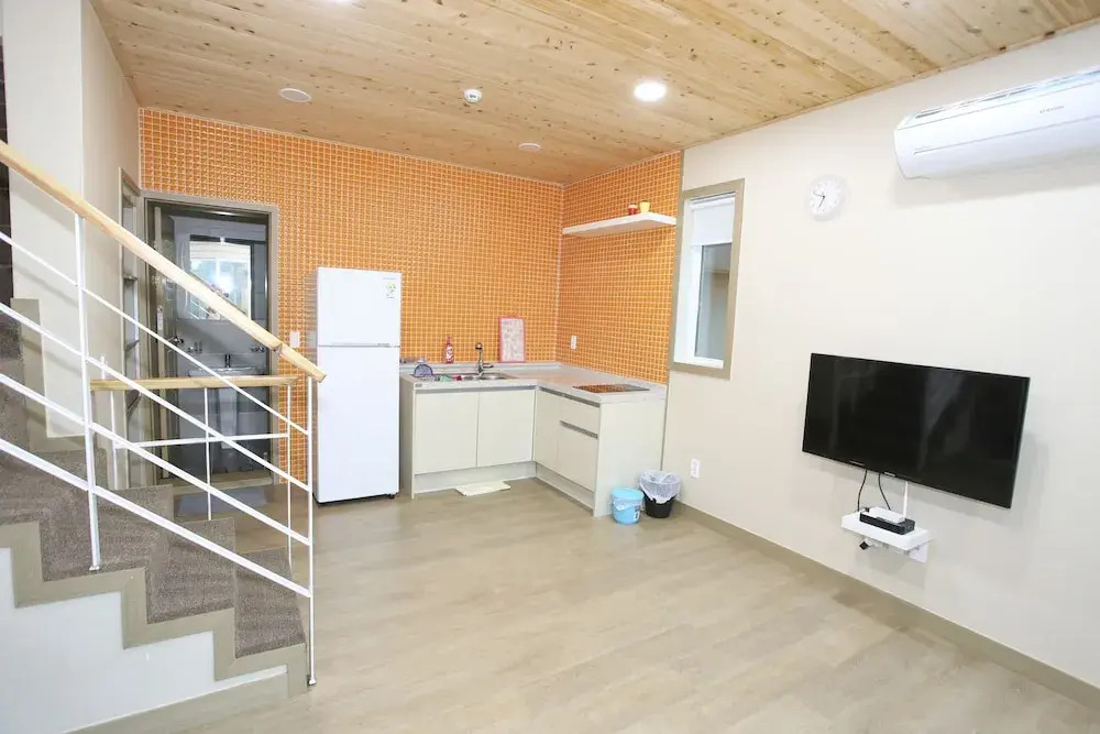Ocean View Pension No. 2