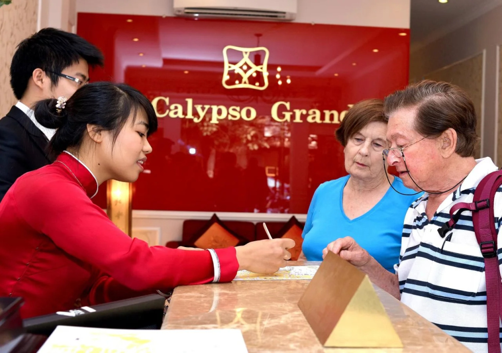Calypso Grand Hotel