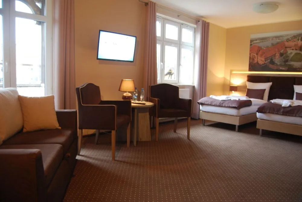 HOTEL PIAST przy Zamku