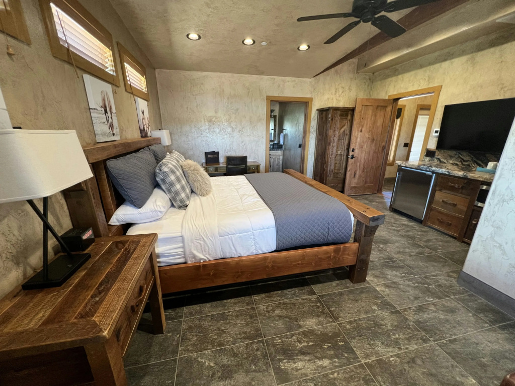 Cougar Ridge Resort