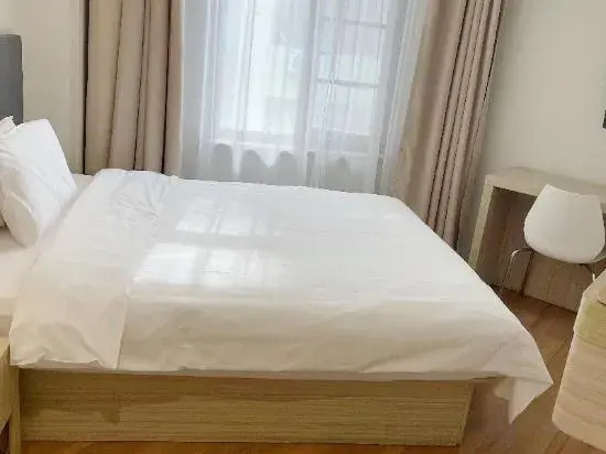 HanTing Hotel (Shanghai Nanjing Road Pedestrian Street Fujian Middle Road)