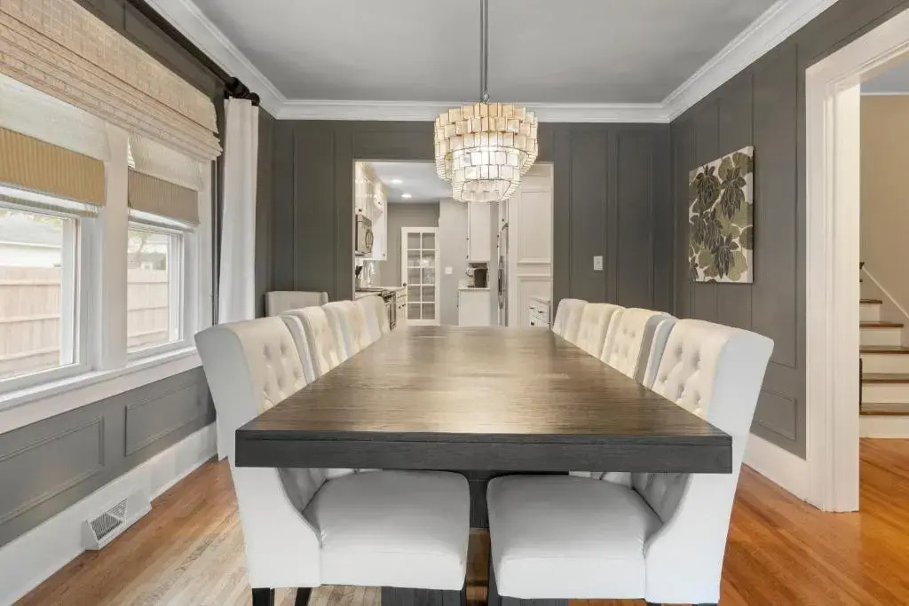 Gorgeous Downtown Bungalow, Walk Everywhere!!!