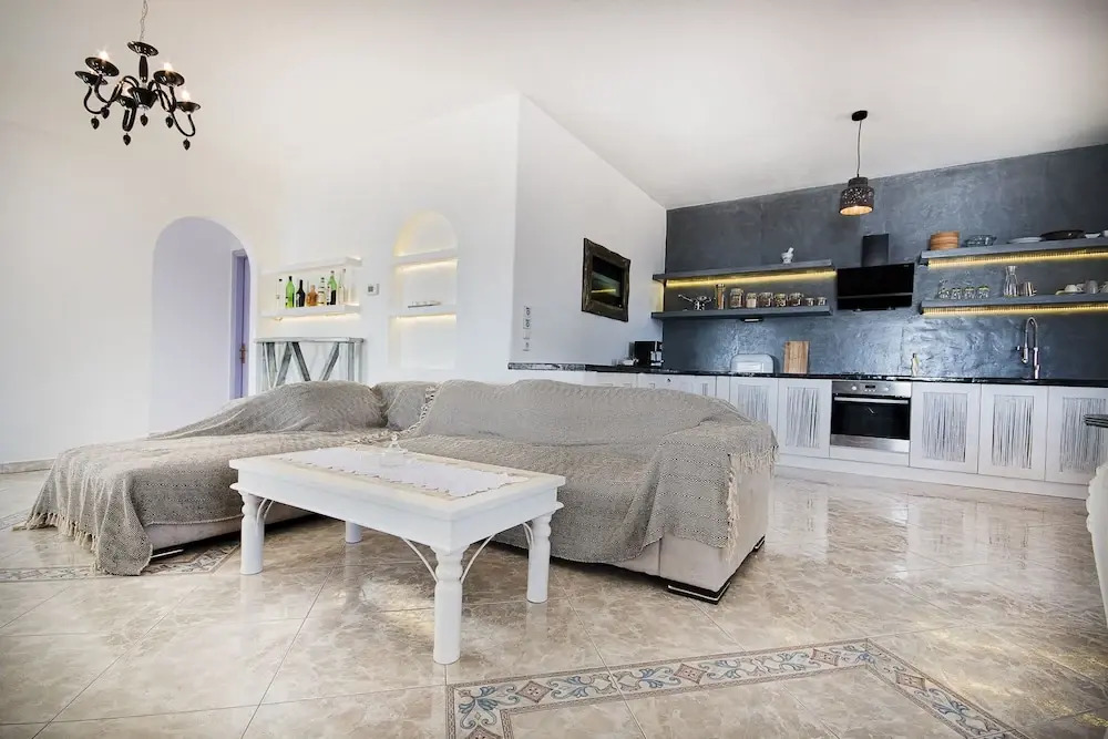 Krios Luxury Suites