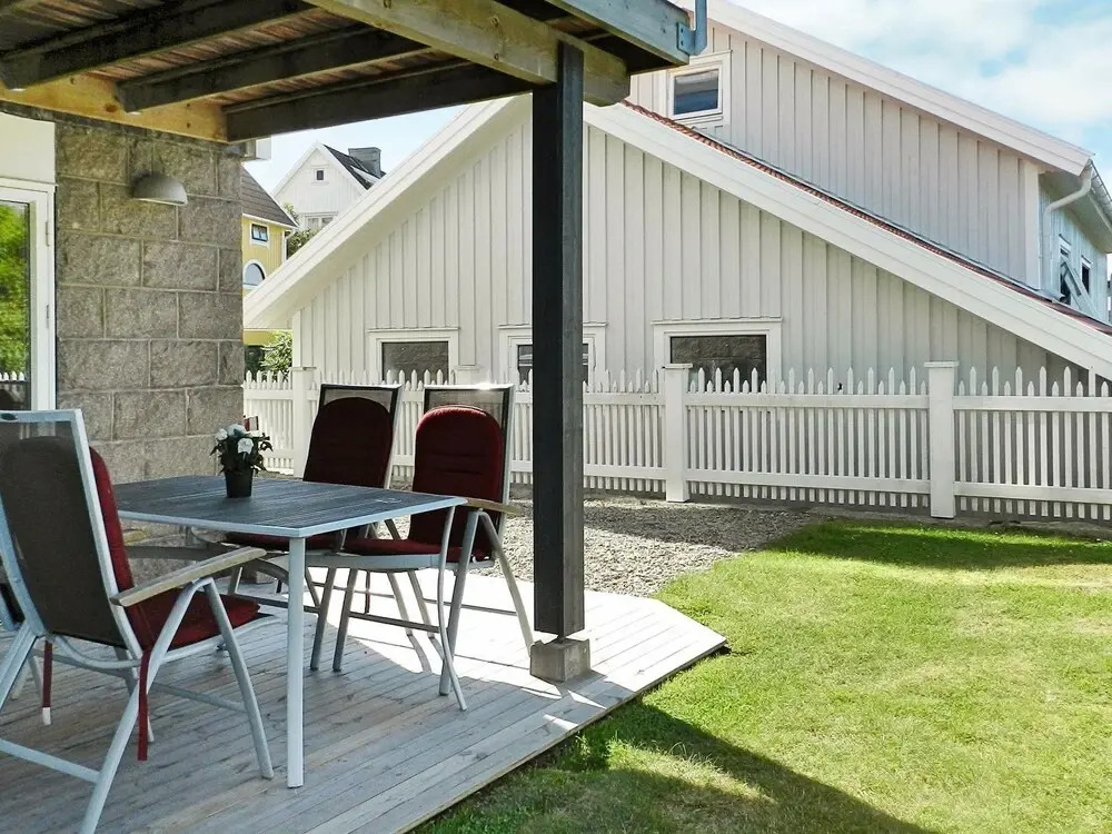 4 Person Holiday Home in Kungshamn