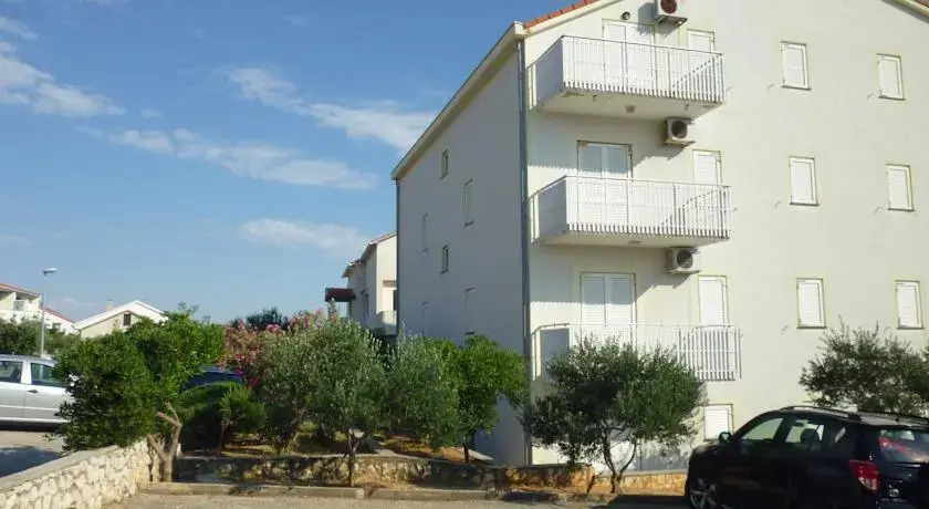Apartments Emma